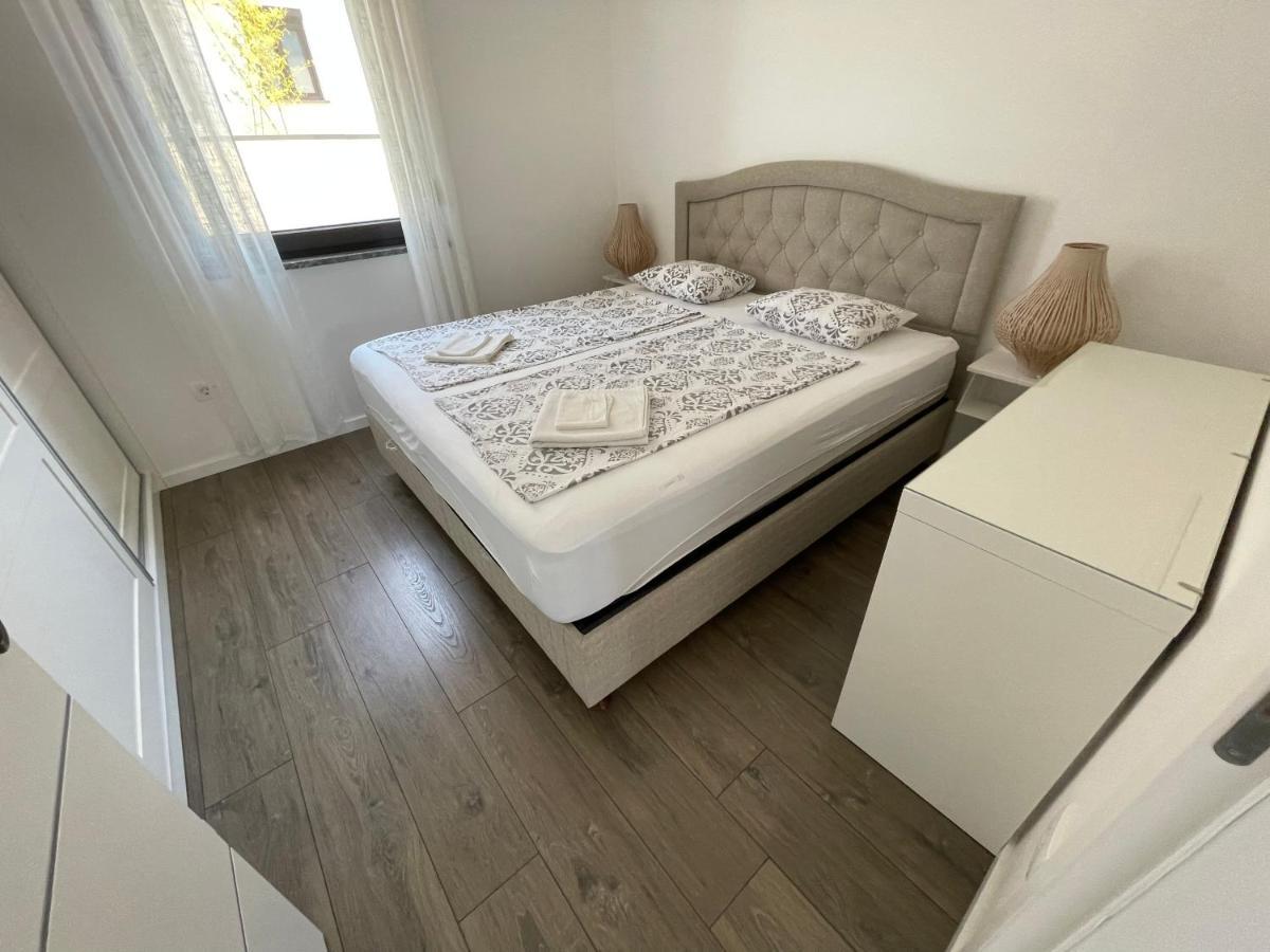 Vila Softic Amra Умаг Екстериор снимка