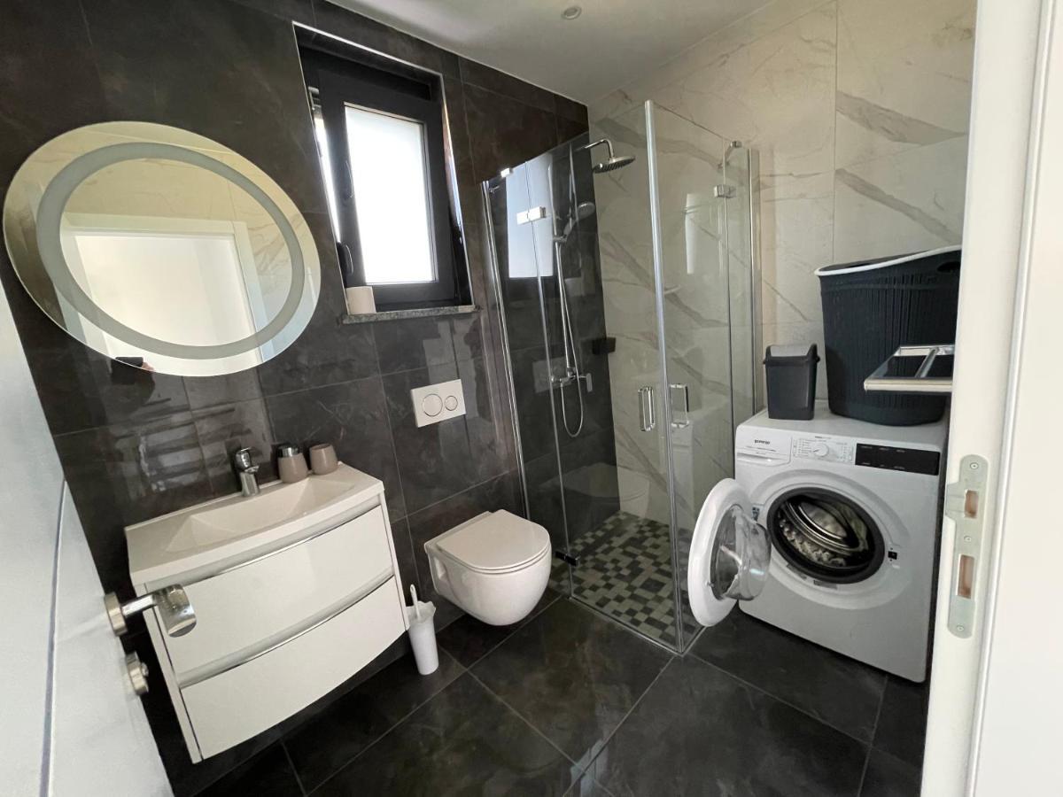 Vila Softic Amra Умаг Екстериор снимка